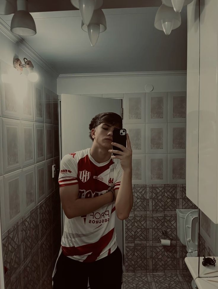 <em><strong>Iván C.</strong></em>